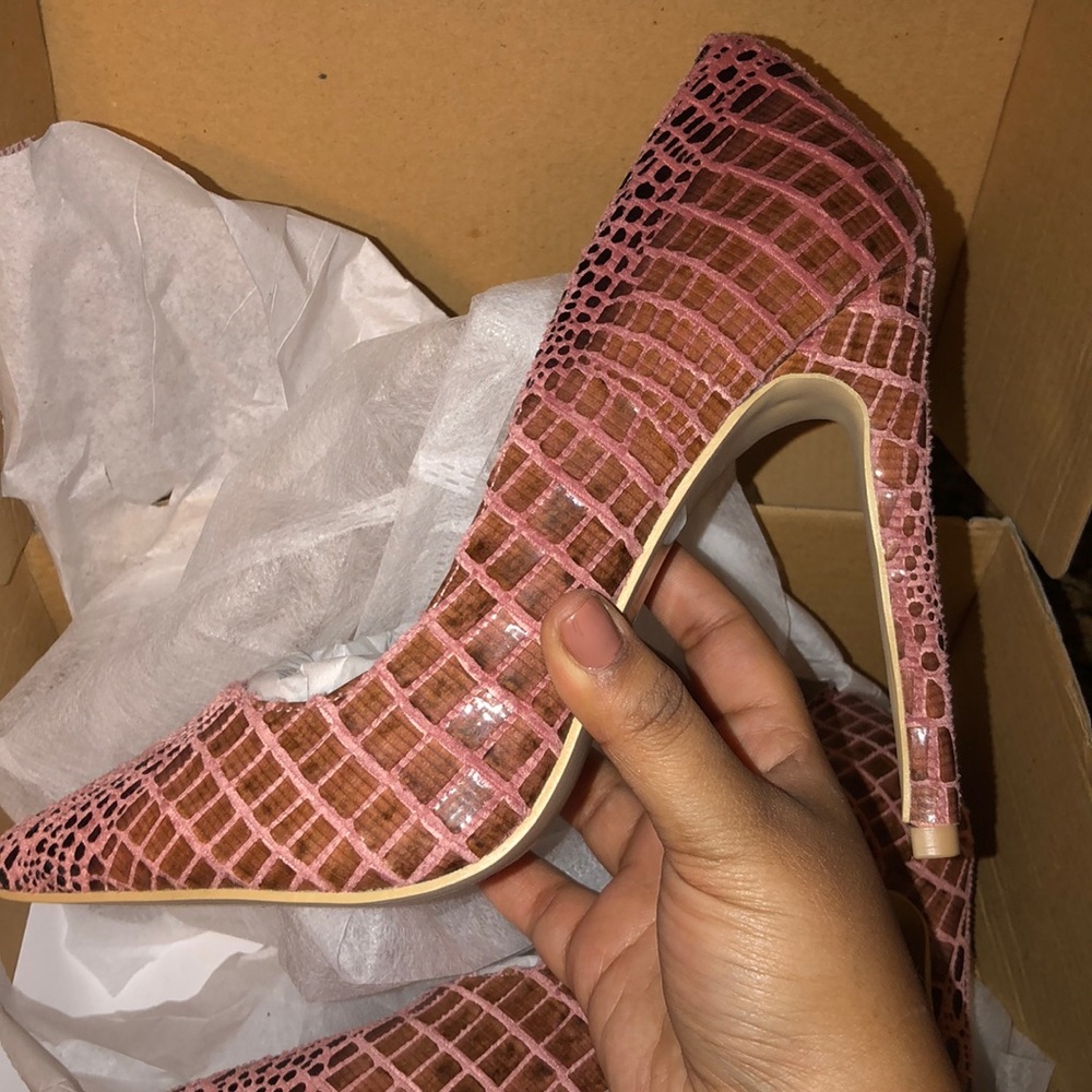 Snake heels